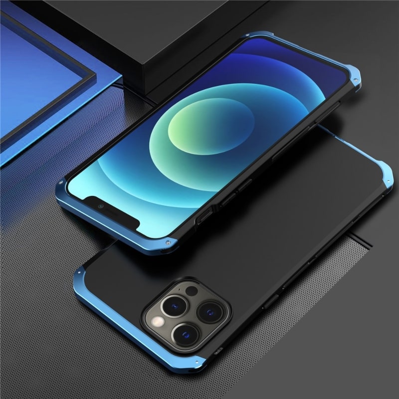 https://www.exoticase.com/cdn/shop/files/ElementBox-Metal-Armor-Apple-iPhone-Case-Exoticase-For-iPhone-15-Pro-Max-Black-Blue-3.jpg?v=1701558850